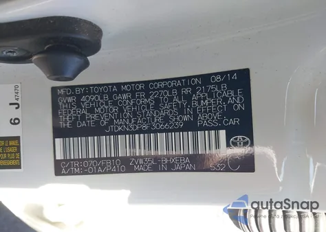 2015 Toyota Prius Plug-In z USA, uszkodzony, nr VIN JTDKN3DP8F3066239